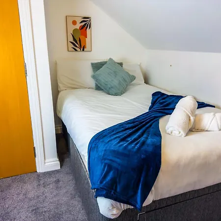 The Purple 5br House By Altoluxoexperience Short Lets & Serviced With Free Parking Bristol