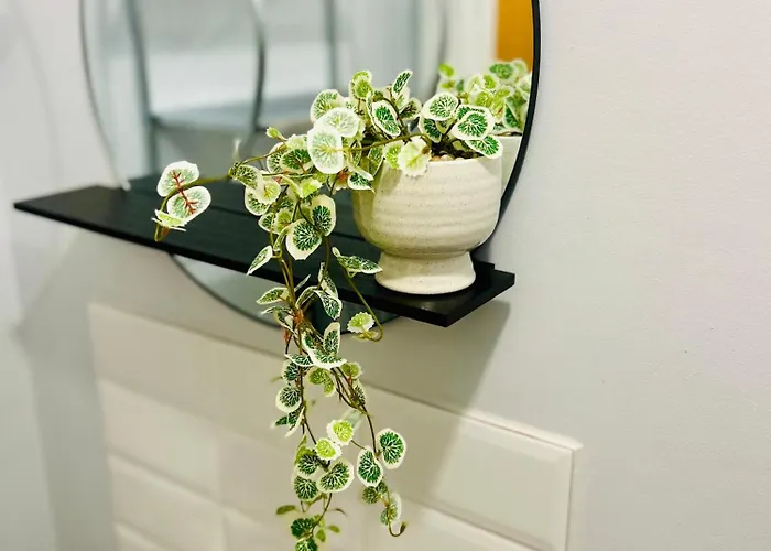 The Purple 5br House By Altoluxoexperience Short Lets & Serviced With Free Parking Appartamento *