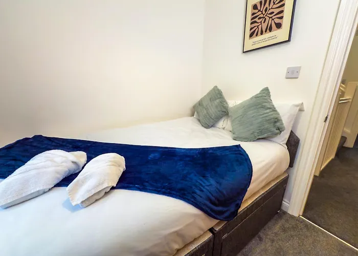 Apartament The Purple 5br House By Altoluxoexperience Short Lets & Serviced With Free Parking Bristol